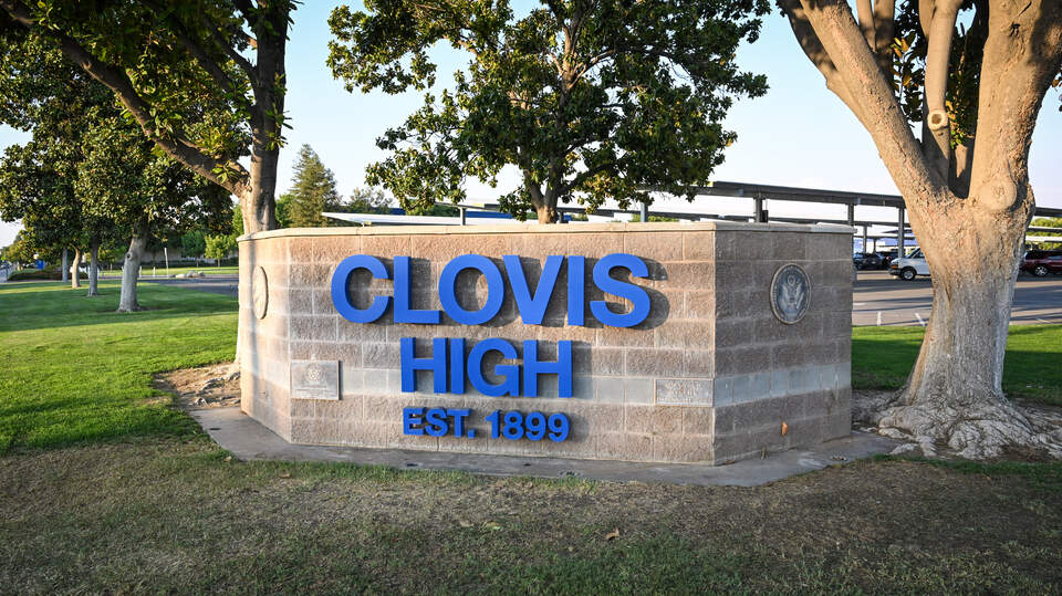 Clovis High students cared for elementary kids during lockdown Fresno Bee